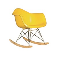 Cadeira Charles Eames em Fibra de Balanço