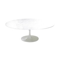 Mesa Saarinen Jantar Oval